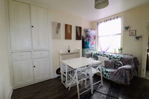 Dining Room- click for photo gallery